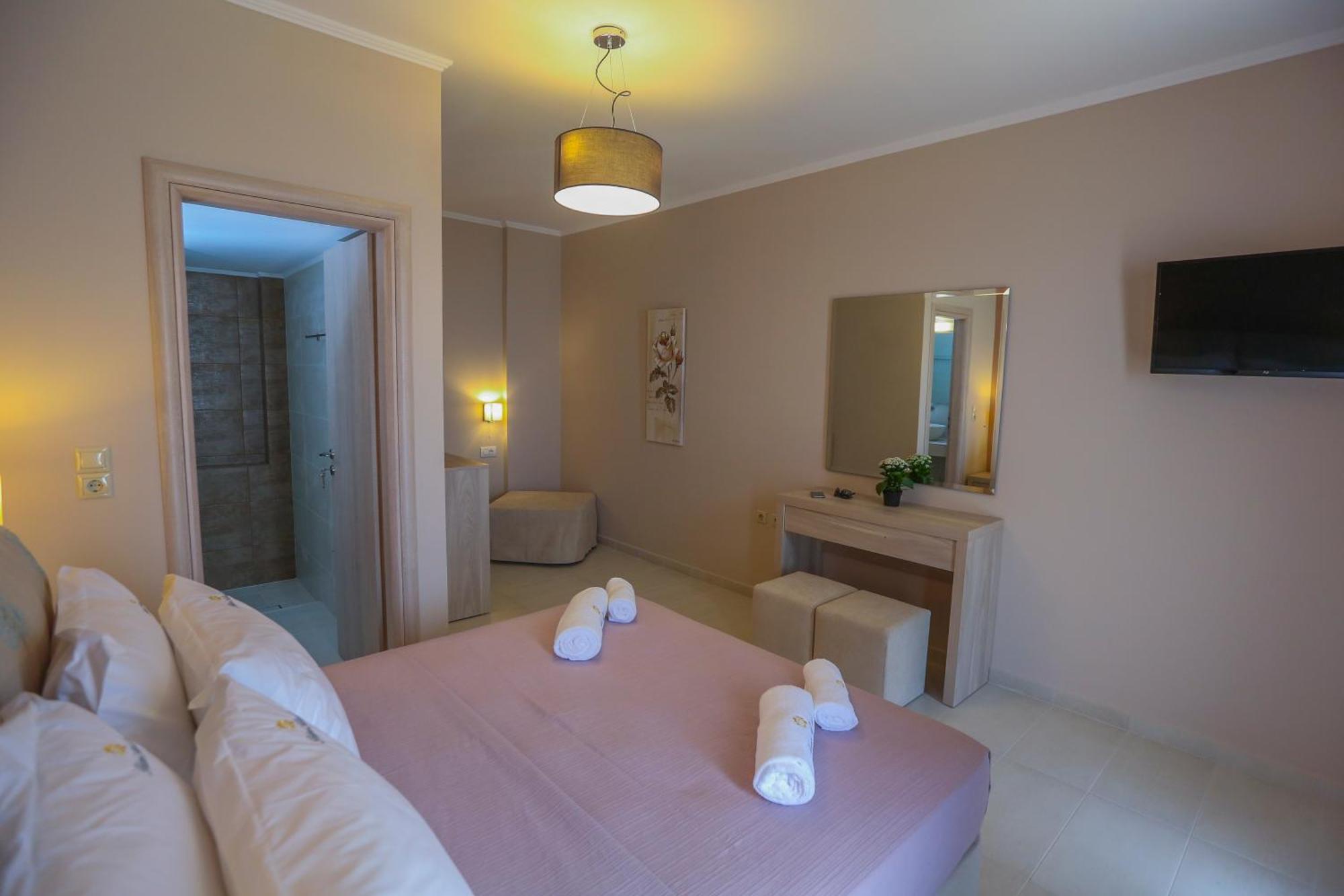 Petani Resort Vóvikes Room photo